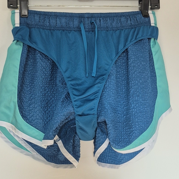 Nike Retro Blue and White Athletic Shorts - Picture 6 of 7